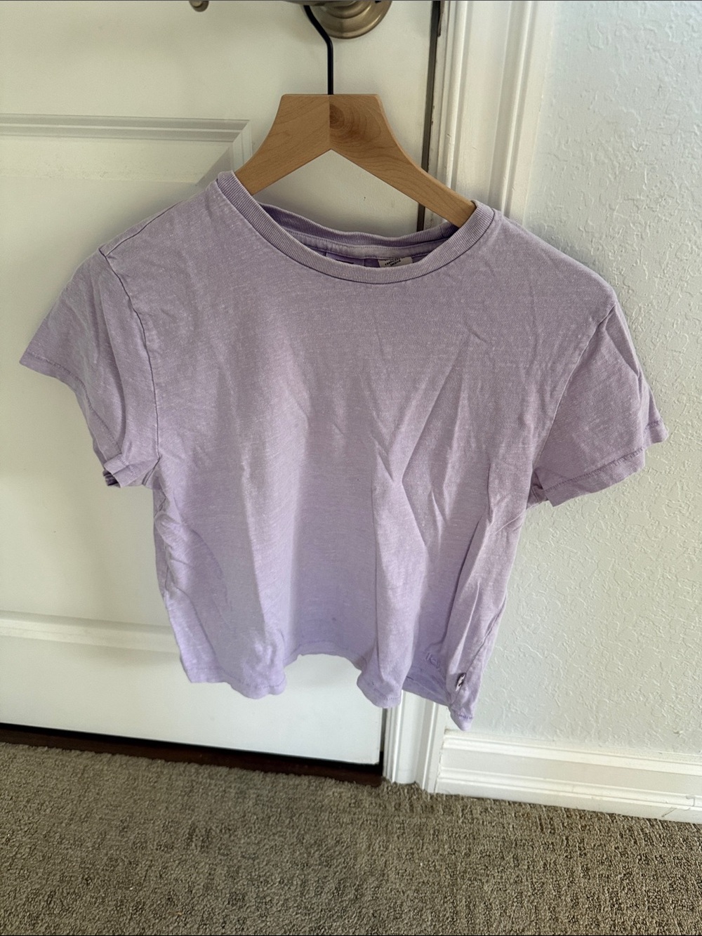Levi's Lilac Crewneck Short Sleeve Tee